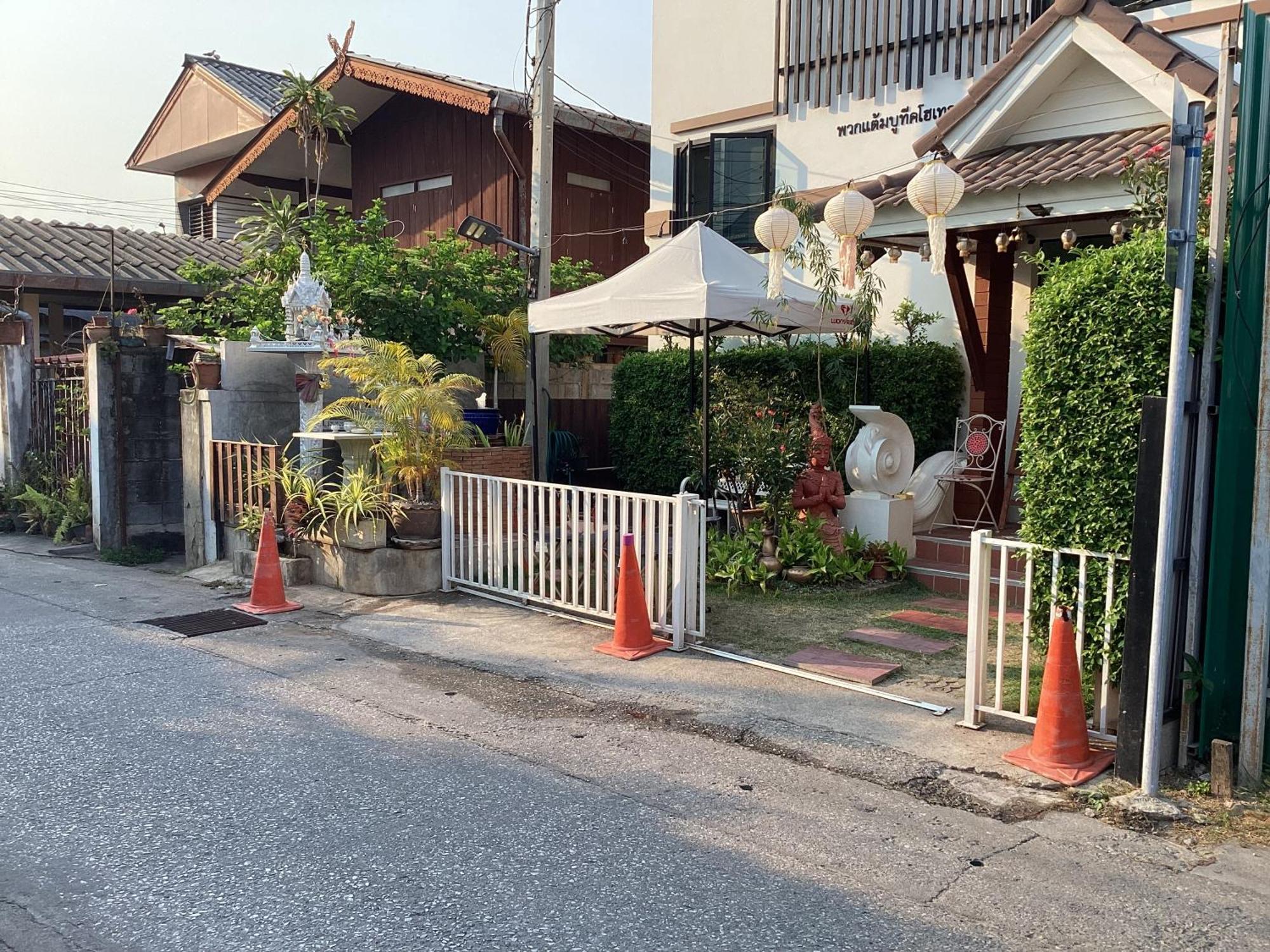 เผือกแต้ม บูทิก โฮเทล Hotel เชียงใหม่ ภายนอก รูปภาพ