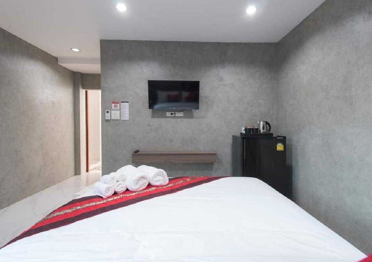 เผือกแต้ม บูทิก โฮเทล Hotel เชียงใหม่ ภายนอก รูปภาพ