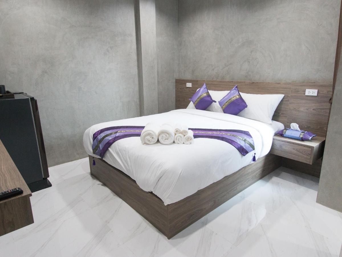 เผือกแต้ม บูทิก โฮเทล Hotel เชียงใหม่ ภายนอก รูปภาพ